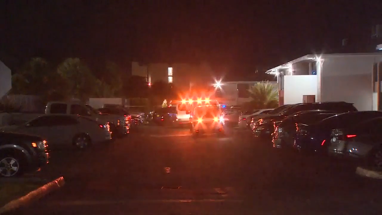 Deadly shooting in Lauderhill apartment complex leaves 1 dead, 1 ...
