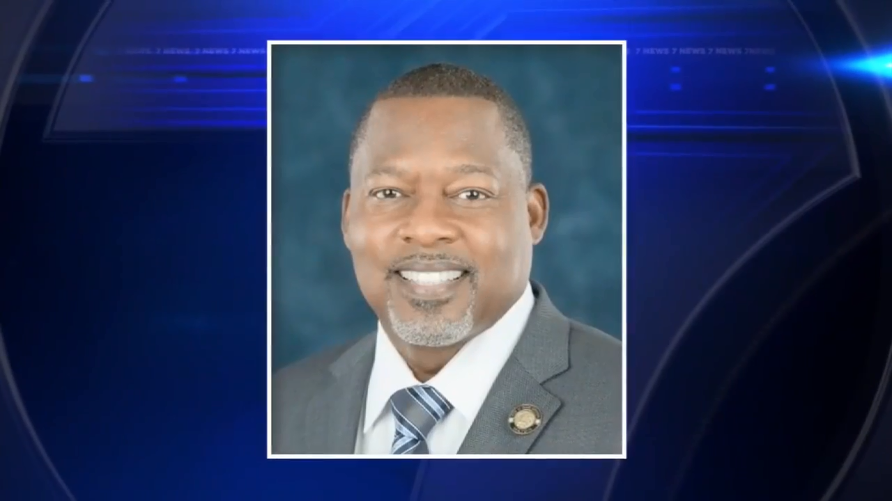 Miami Gardens mayor says city is safe after 2 ‘targeted’ May shootouts that rattled community – WSVN 7News | Miami News, Weather, Sports