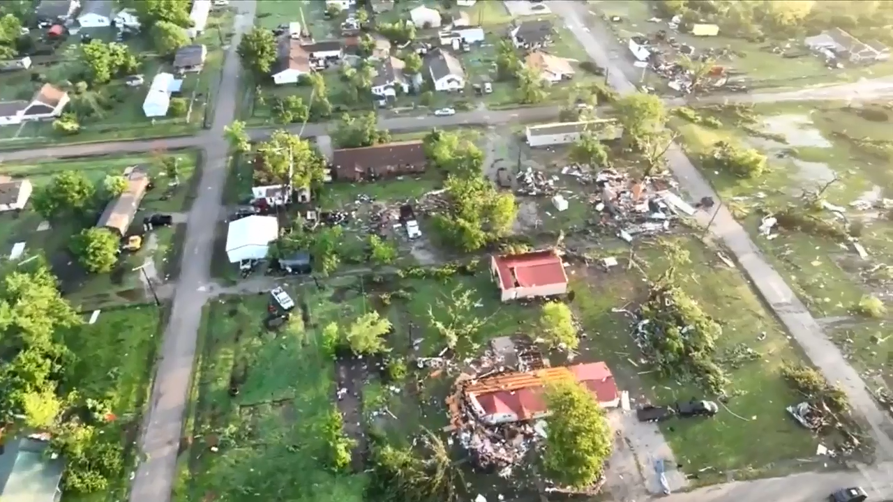 Second tornado in 5 weeks damages Oklahoma town and causes 1 death as ...