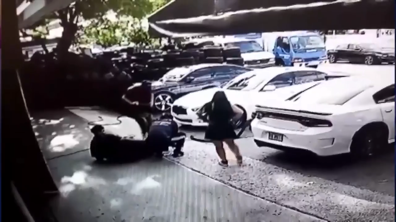 SW Miami-Dade tire shop employee says man accidentally shot him in leg while on the job – WSVN 7News | Miami News, Weather, Sports