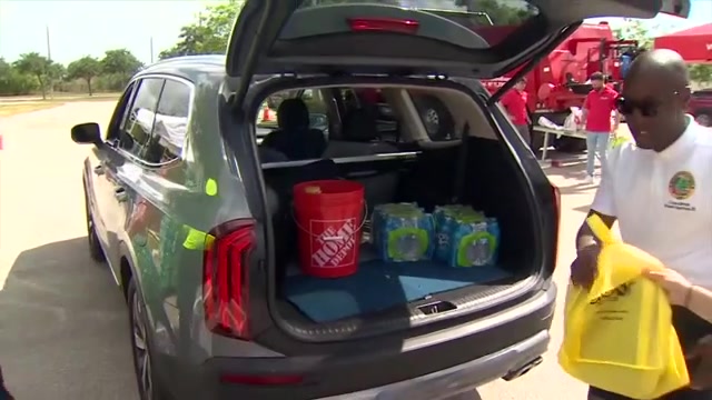 2024 hurricane season begins with supply distribution in Miami Gardens, storm preparedness event in Fort Lauderdale – WSVN 7News | Miami News, Weather, Sports