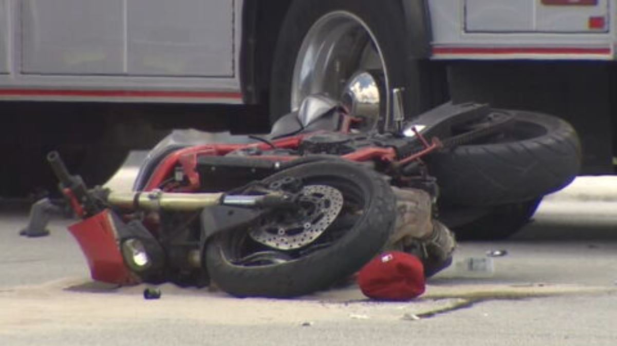 Motorcyclist airlifted after collision with rescue truck in Tamarac