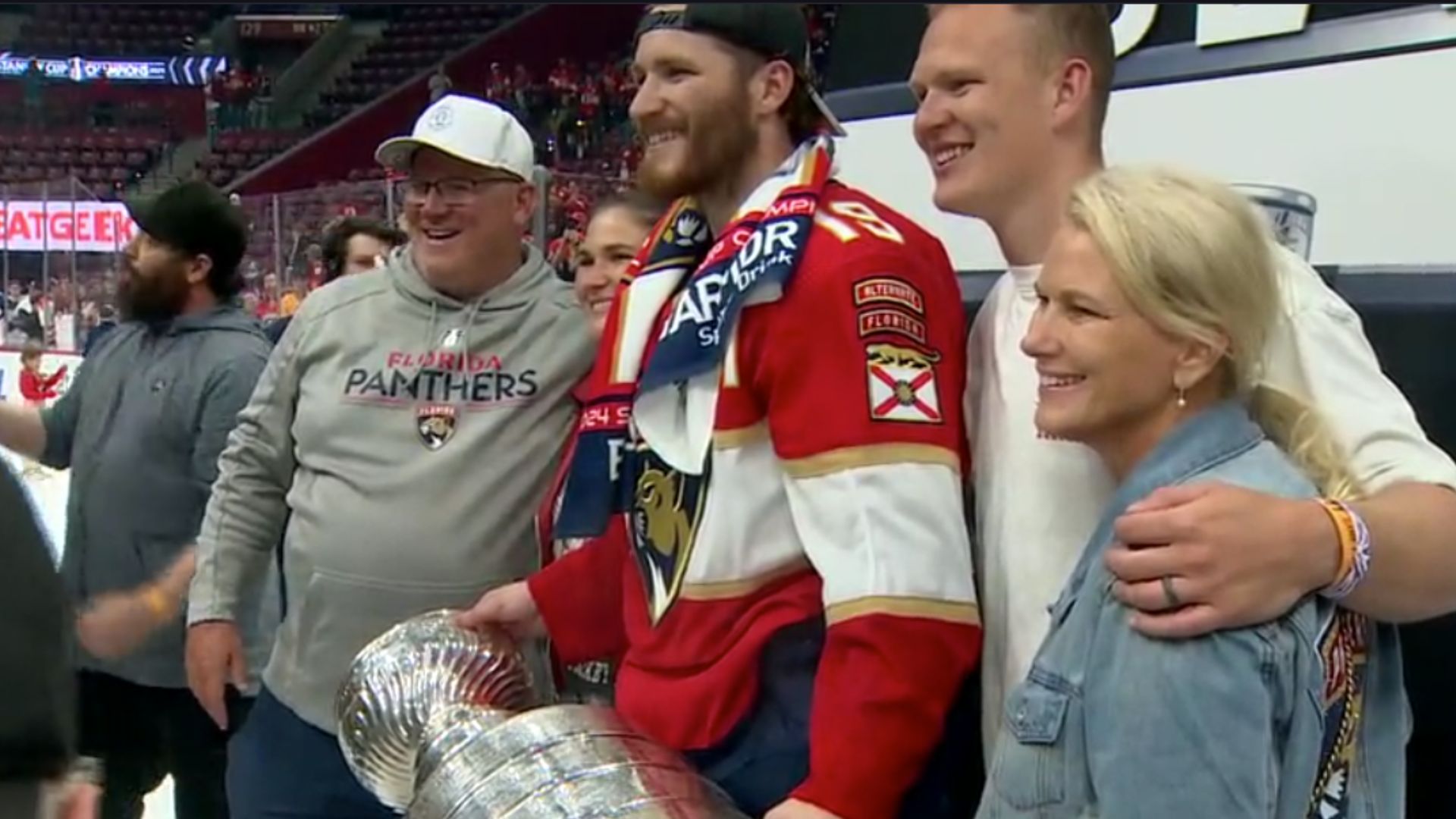 Matthew Tkachuk celebrates winning Stanley Cup with dad Keith and ...