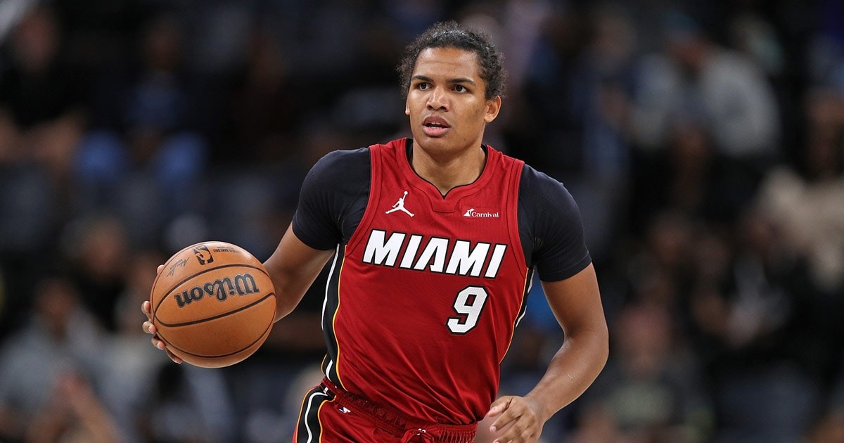 Heat bring back guard Dru Smith, who tore ACL last season, on 2-way deal – WSVN 7News | Miami News, Weather, Sports | Fort Lauderdale