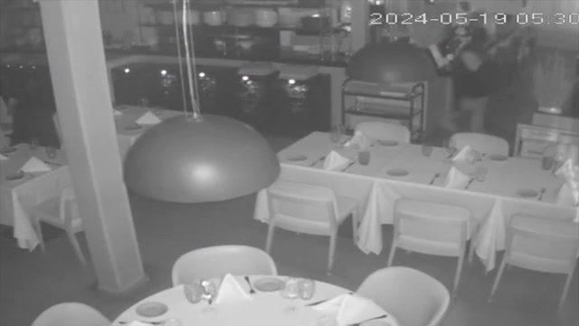 ‘This situation is out of control’: Burglars target Miami restaurant Ferraro’s — twice — amid string of local break-ins – WSVN 7News | Miami News, Weather, Sports