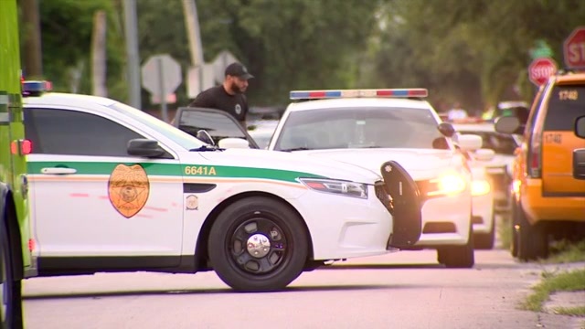 2 on personal watercraft opened fire on party behind NW Miami-Dade home, injured man, police say – WSVN 7News | Miami News, Weather, Sports