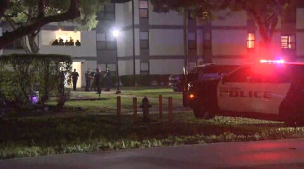 Man found shot dead inside Hollywood apartment; foul play not ruled out