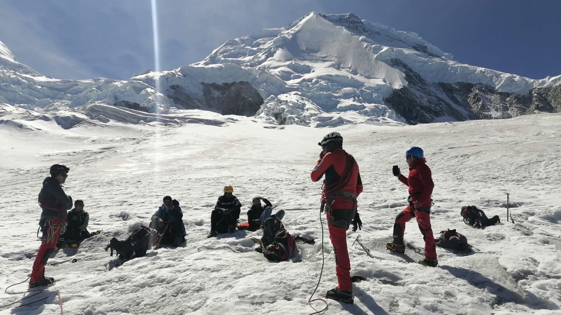 The body of an American climber buried by an avalanche 22 years ago in