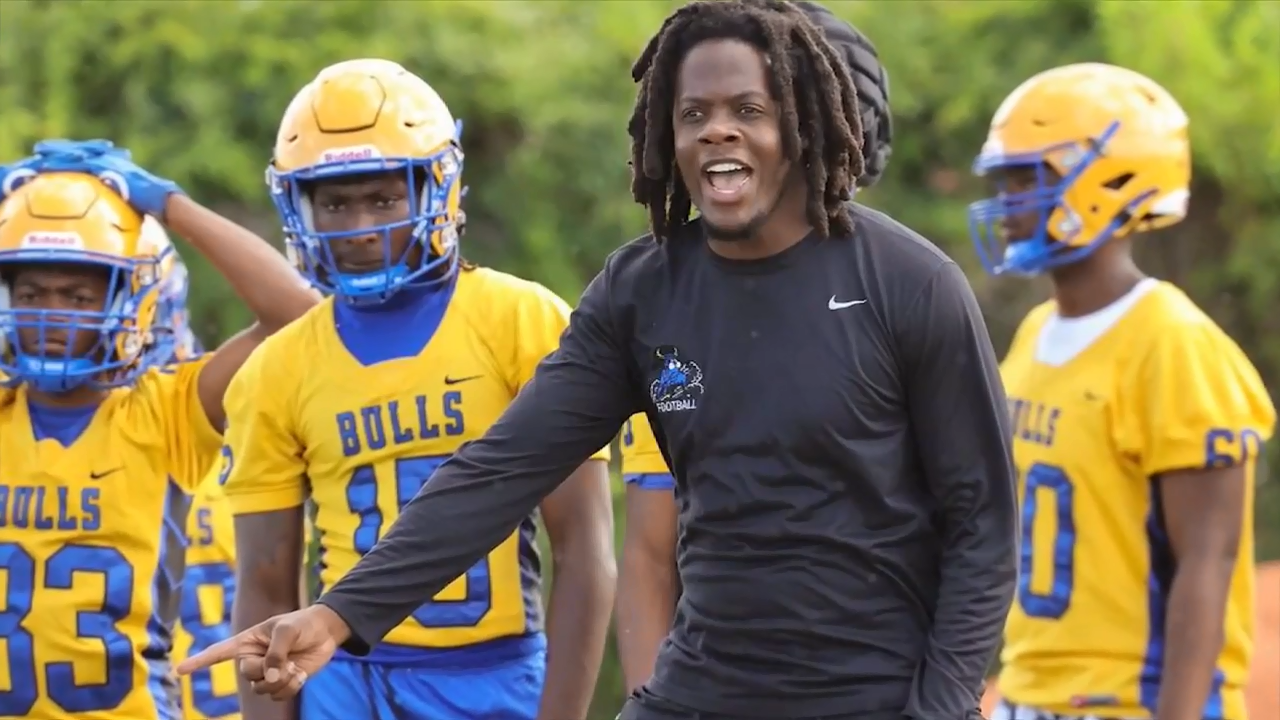 Former NFL quarterback Teddy Bridgewater named head coach at alma mater, Miami Northwestern – WSVN 7News | Miami News, Weather, Sports | Fort Lauderdale