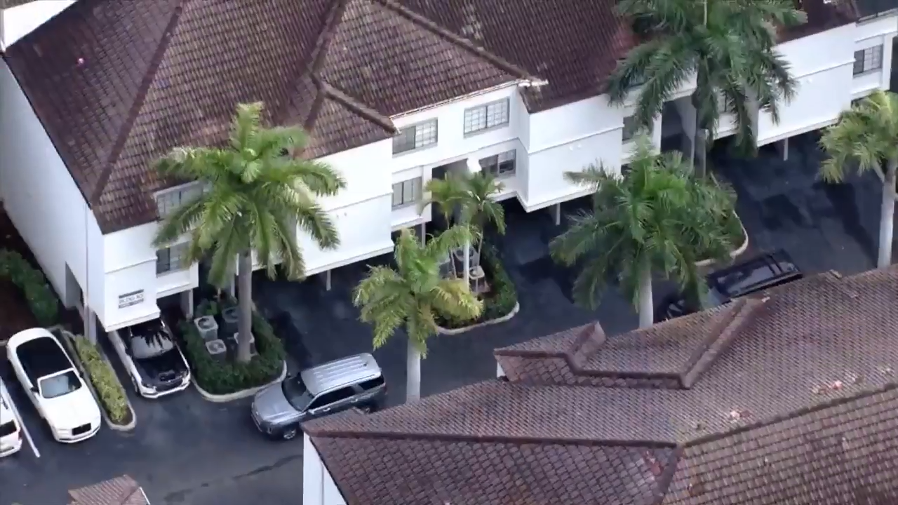 FBI investigation developing at Aventura apartment complex