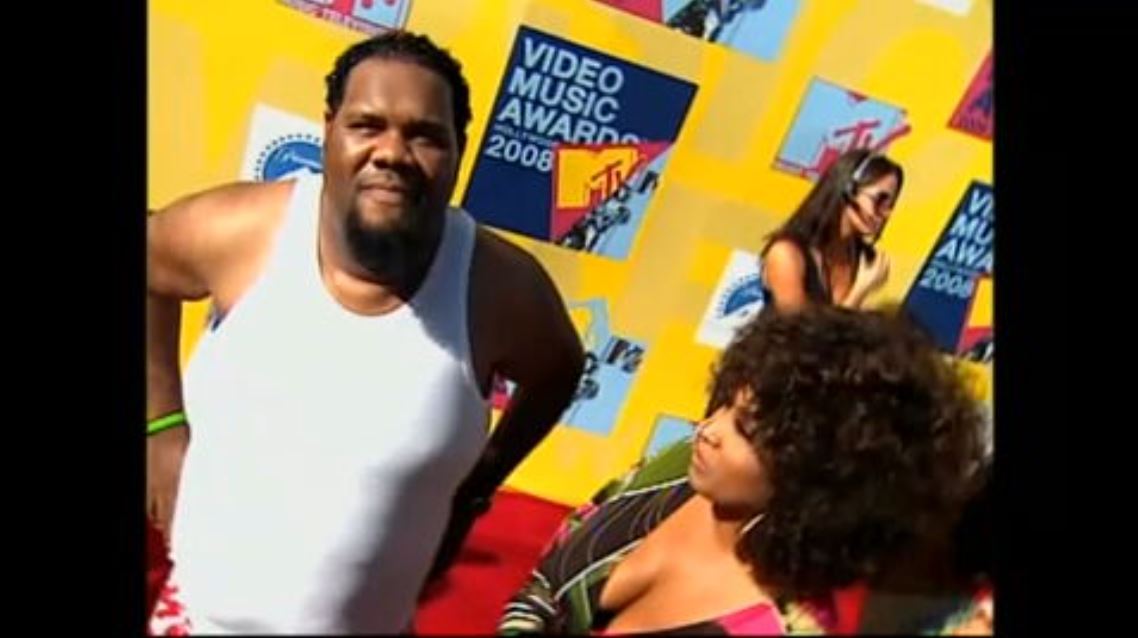 Rapper Fatman Scoop dies at 53 after collapsing on stage in Connecticut