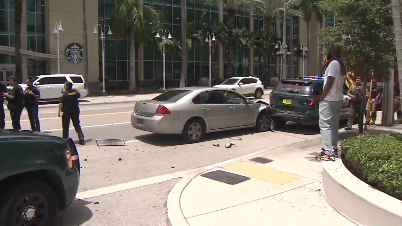 Driver hospitalized after crashing into BSO cruiser in Fort Lauderdale ...