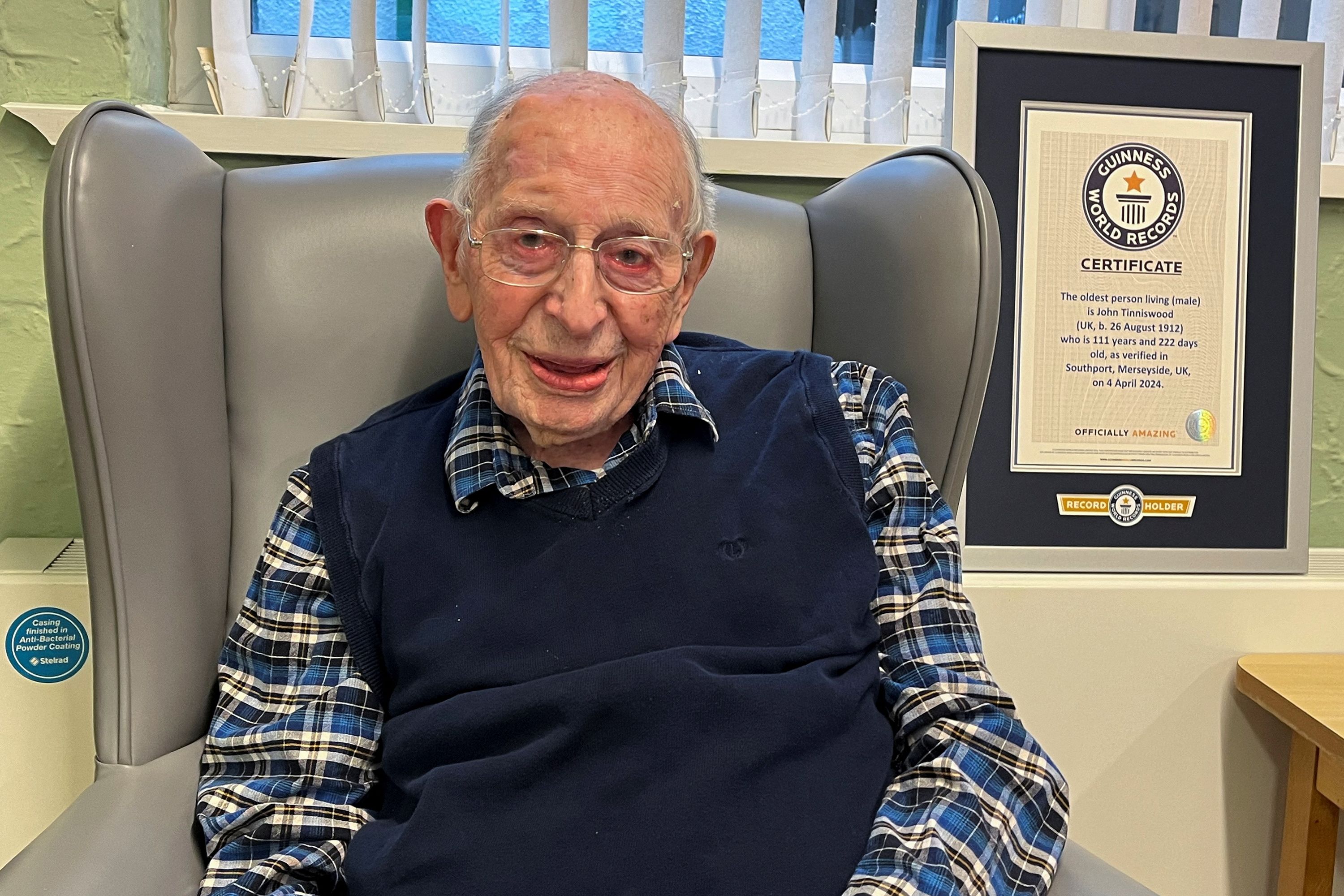 World’s oldest man, born same year the Titanic sank, celebrates 112th
