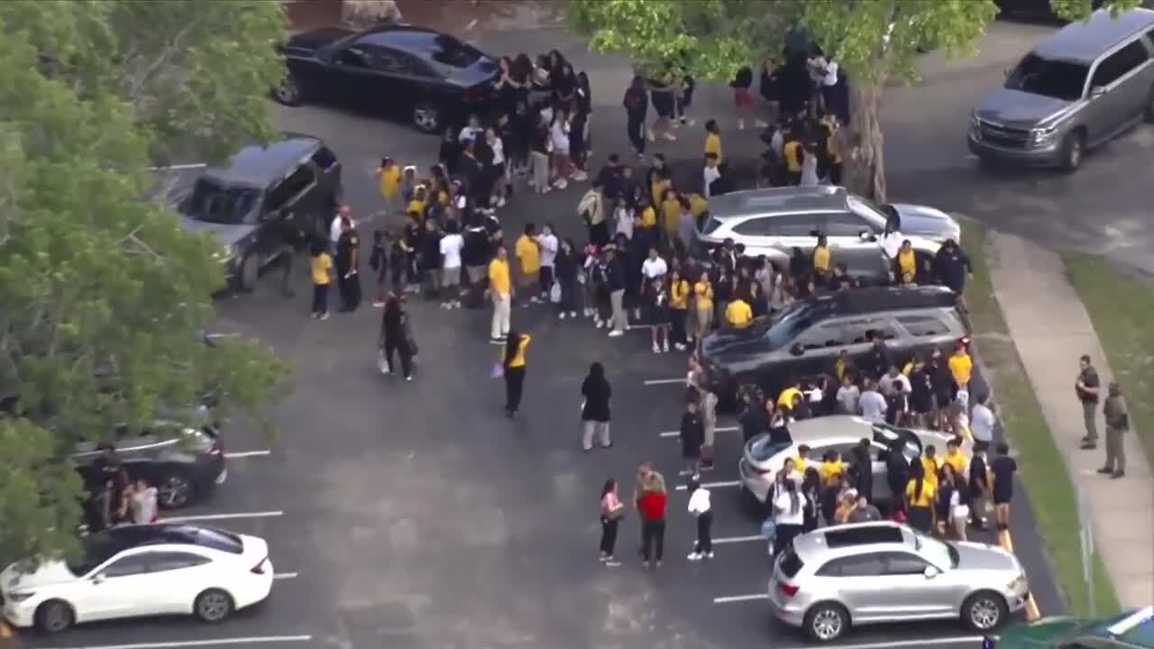 11yearold arrested for making false bomb threat at Deerfield Beach