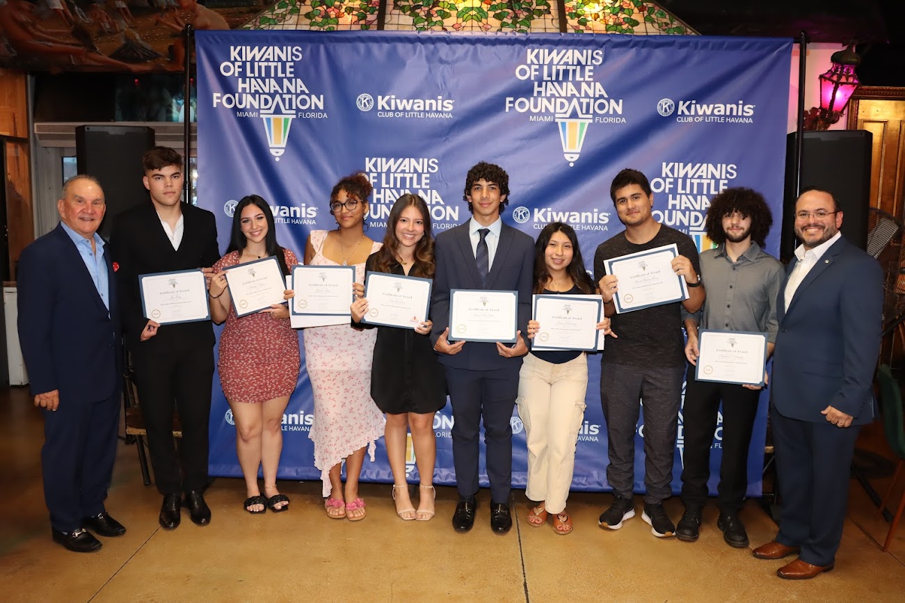 Kiwanis of Little Havana awards 15 new scholarships, funding 35 students in 2024 – WSVN 7News | Miami News, Weather, Sports | Fort Lauderdale