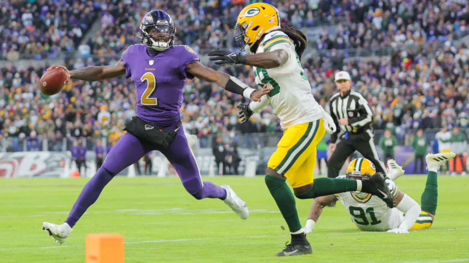 Dolphins are signing former Ravens QB Tyler Huntley as Tua Tagovailoa