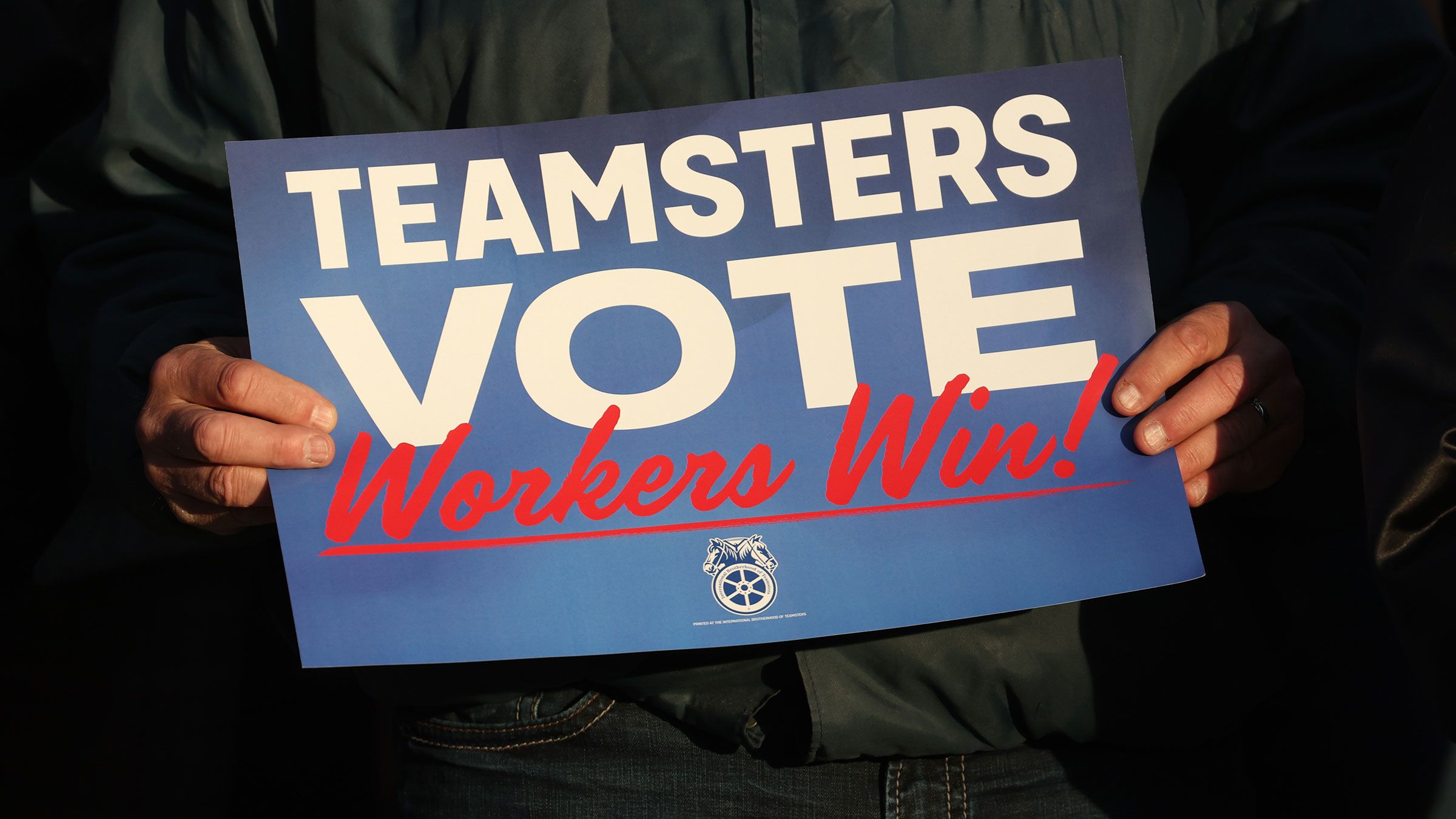 Teamsters won’t endorse in presidential race after releasing internal