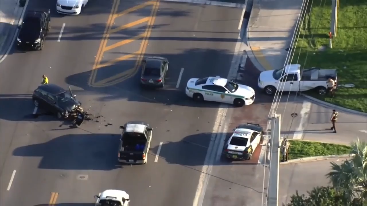 Man in custody after police pursuit of stolen pickup truck in NW Miami ...
