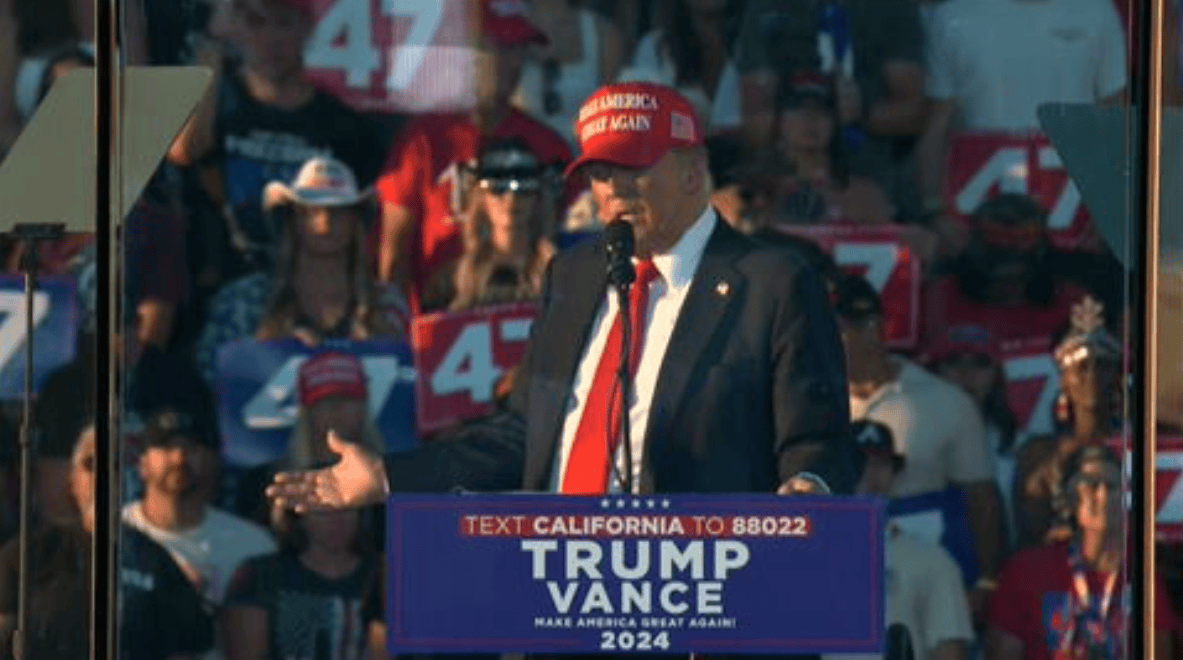 Man with loaded gun arrested at checkpoint near Donald Trump’s weekend ...
