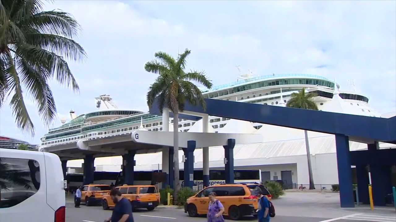 Cruise ship passengers dock in Miami to end two-week trip after bad ...