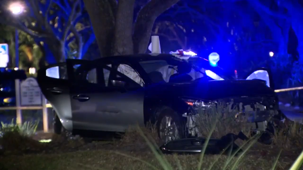 Man arrested on burglary charges after crashing car into guardrail in ...
