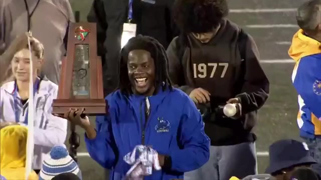 Teddy Bridgewater comes out of retirement to sign with Detroit Lions after coaching alma mater to HS state title – WSVN 7News | Miami News, Weather, Sports | Fort Lauderdale