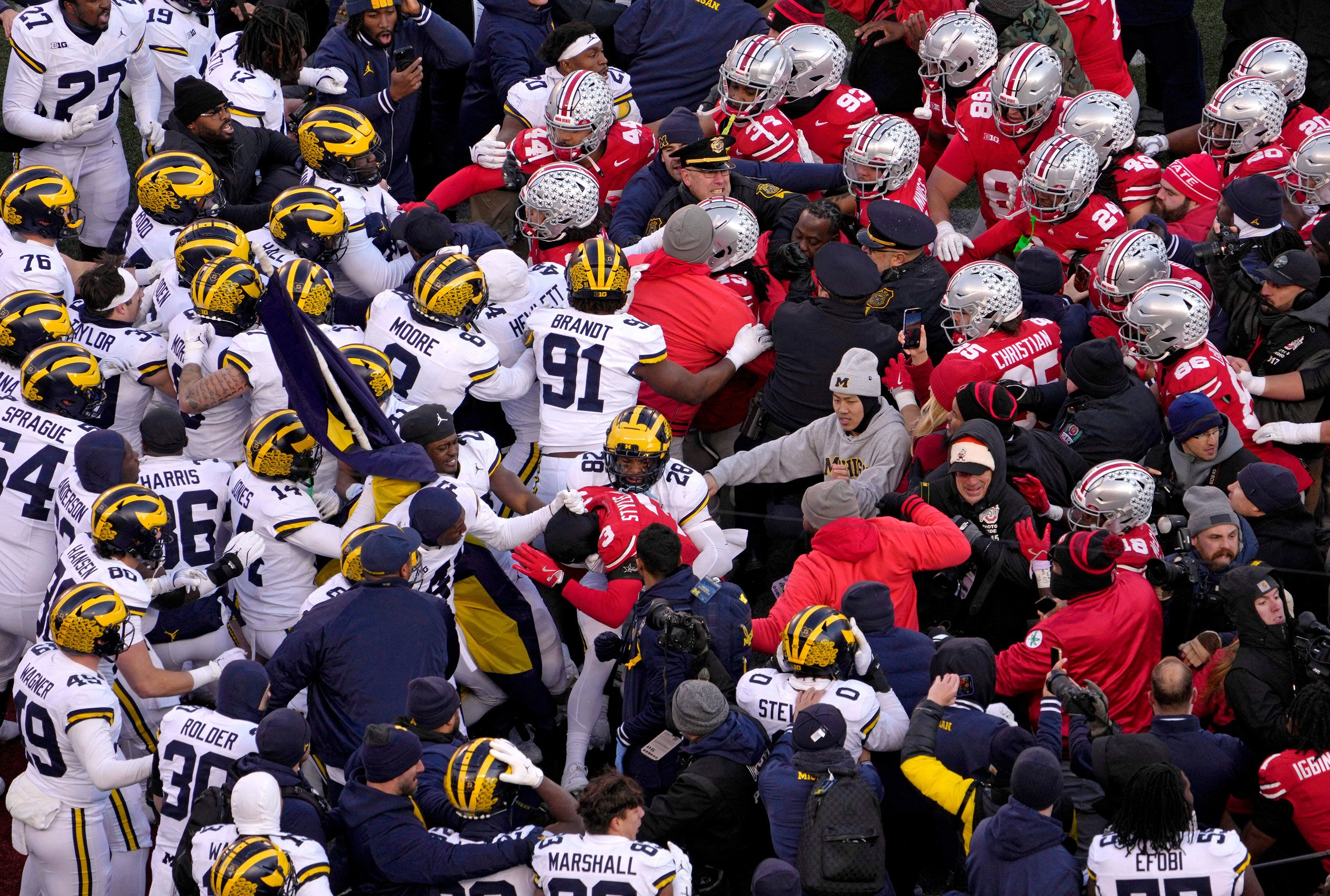Big Ten fines Michigan, Ohio State 100k each for postgame brawl WSVN