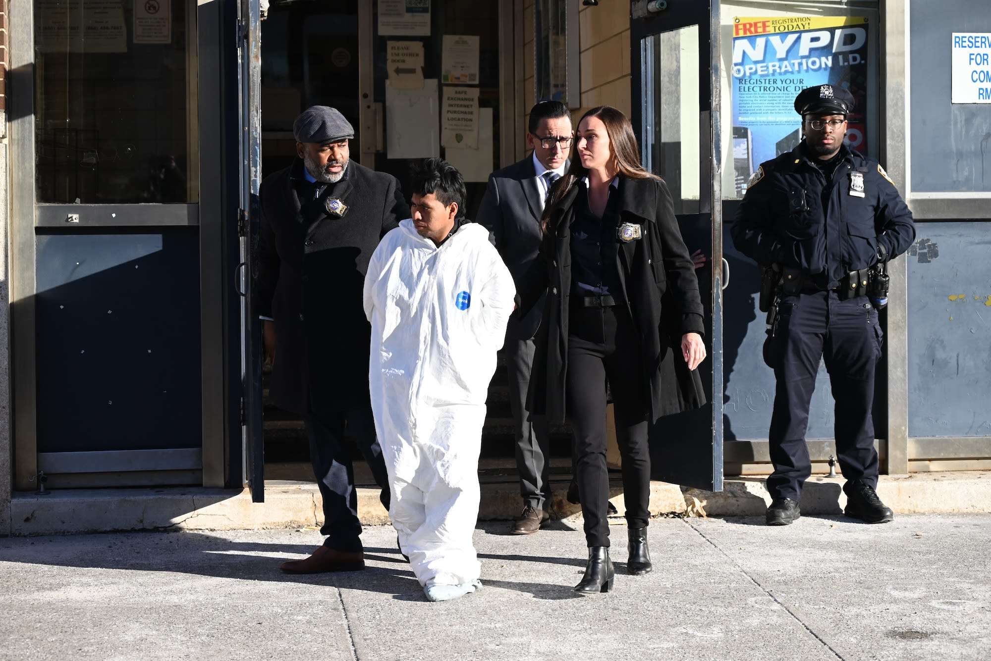 Suspect in fatal New York subway burning of passenger arraigned in ...