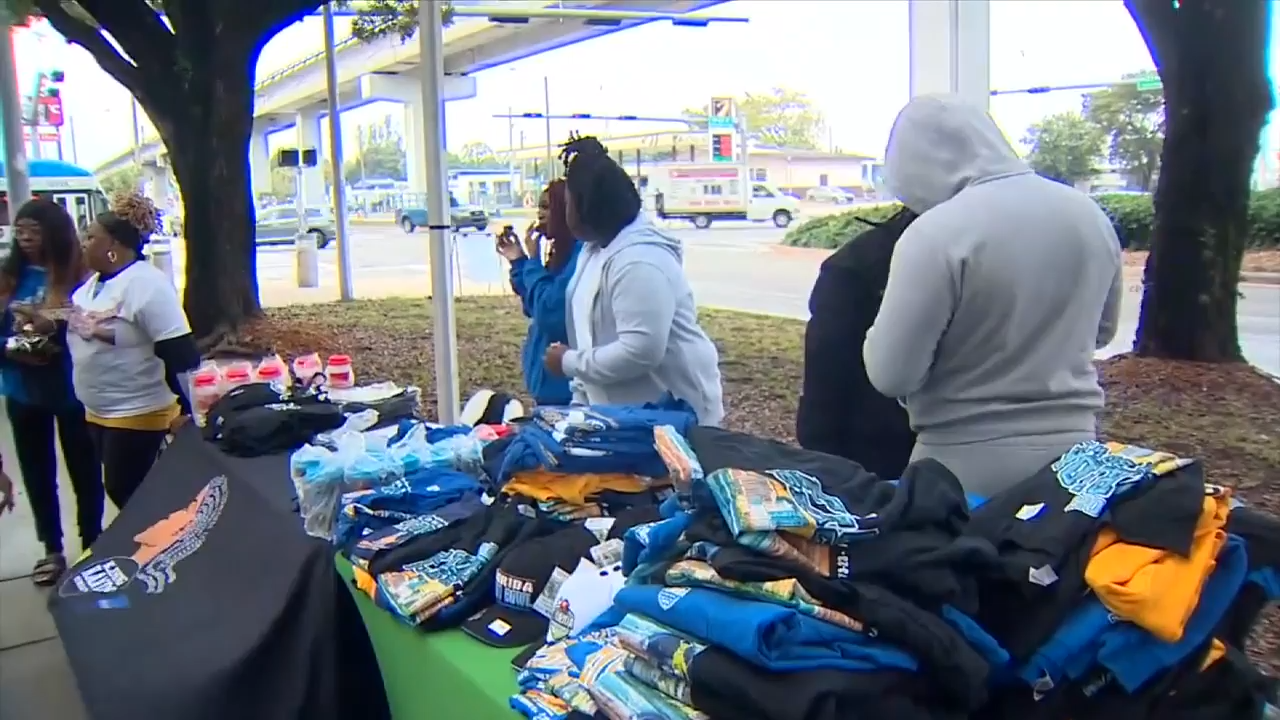 Miami-Dade County hosts inaugural Beloved Community Public Market and Resource Fair – WSVN 7News | Miami News, Weather, Sports