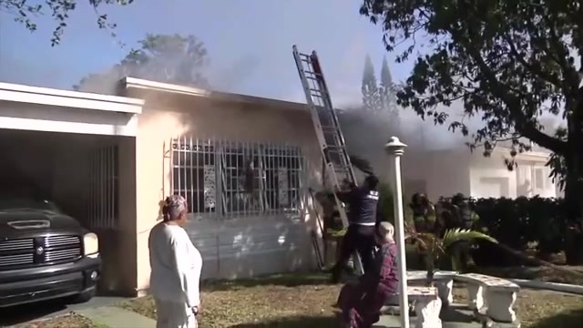 93-year-old woman, daughter escape burning NW Miami-Dade home; family says space heater caught fire – WSVN 7News | Miami News, Weather, Sports