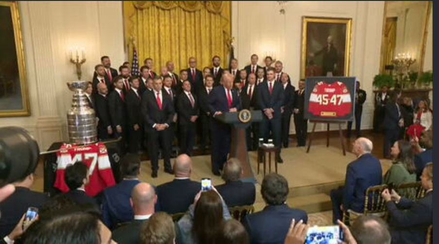Trump sticks to hockey, avoids tariff talks during Stanley Cup champion Florida Panthers’ visit – WSVN 7News | Miami News, Weather, Sports | Fort Lauderdale