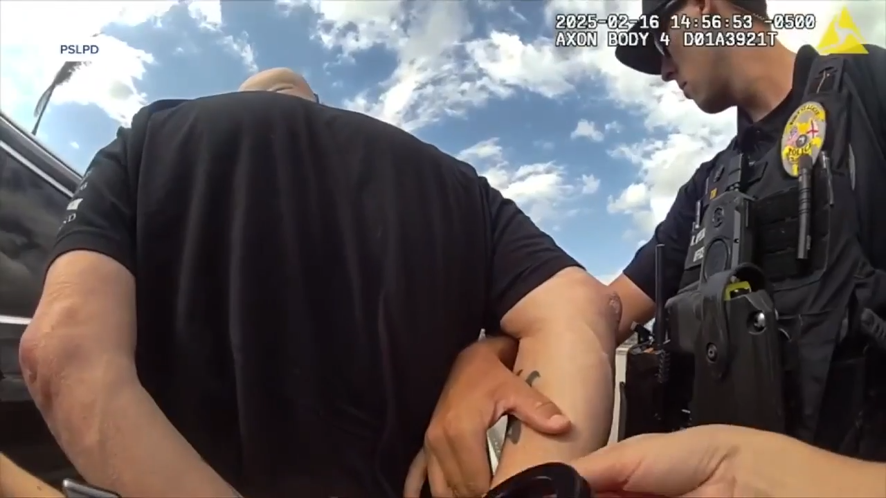 Man arrested on assault charges in Port St. Lucie after brandishing ...
