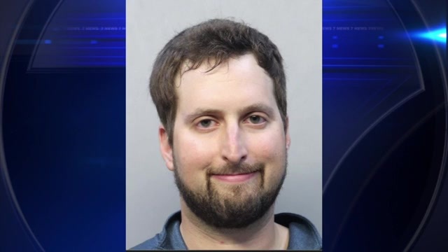 Man got out of car, shot 2 he described as ‘2 Palestinians’ in Miami Beach, police say; victims hospitalized – WSVN 7News | Miami News, Weather, Sports