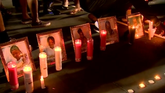 Community gathers to honor 5 lives lost in violent Miami Gardens crash – WSVN 7News | Miami News, Weather, Sports