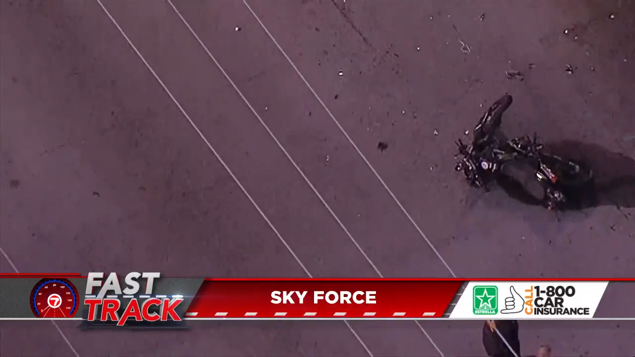 Motorcyclist taken to hospital following crash in NW Miami-Dade – WSVN 7News | Miami News, Weather, Sports