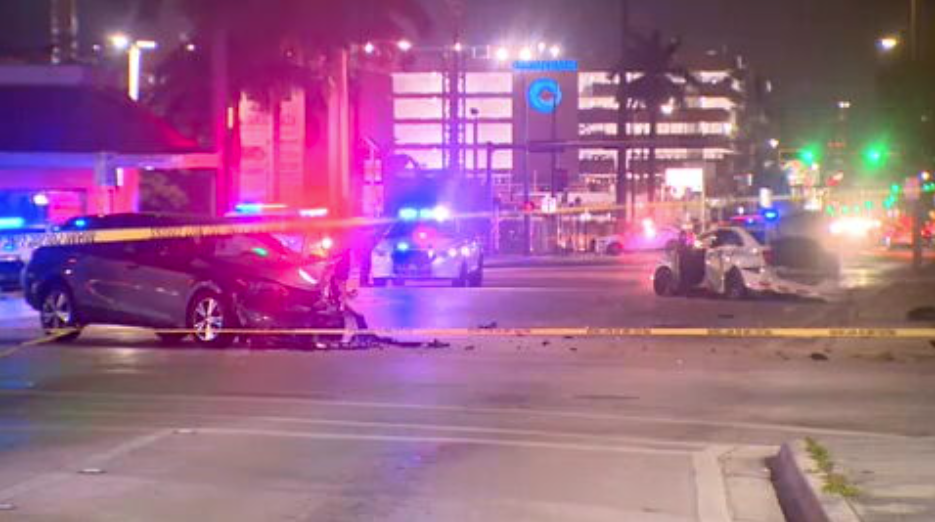 2 pedestrians injured, officer stable after police-involved crash in Miami – WSVN 7News | Miami News, Weather, Sports