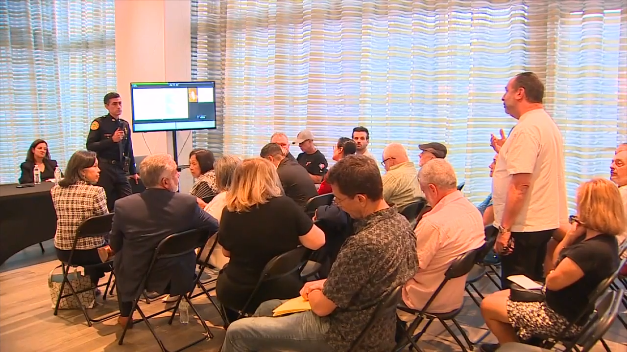 Residents voice concerns over homelessness, rise in crime in downtown Miami after string of incidents – WSVN 7News | Miami News, Weather, Sports