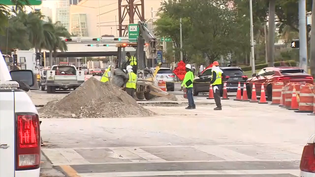 Storm drain collapse causes NB lane closures in downtown Miami – WSVN 7News | Miami News, Weather, Sports