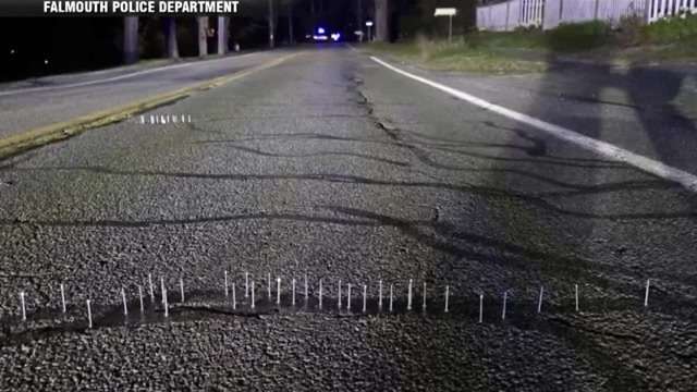 マサチューセッツ州ファルマスのいくつかの道路を指している500近くの釘が見つかりました-WSVN 7News |マイアミニュース、天気、スポーツ