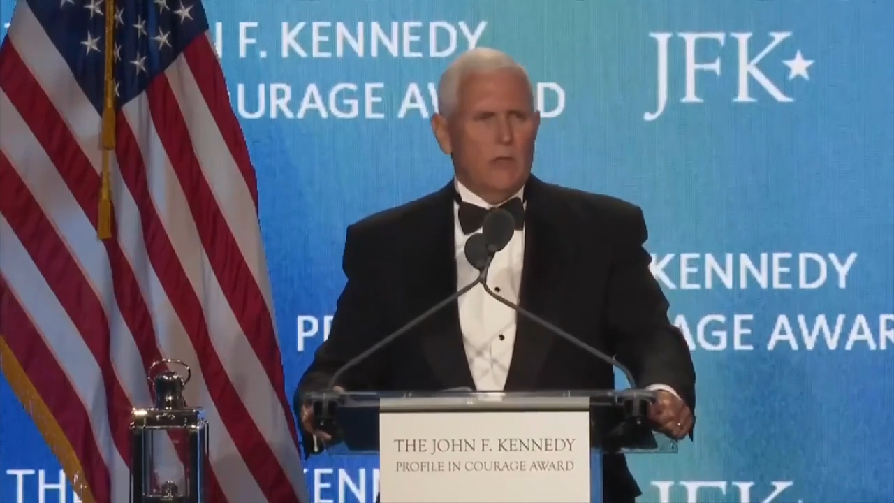 Former Vice President Pence defends Constitution after getting Profile in Courage Award – WSVN 7News | Miami News, Weather, Sports | Fort Lauderdale Former Vice President Pence defends Constitution after getting Profile in Courage Award – WSVN 7News | Miami News, Weather, Sports | Fort Lauderdale