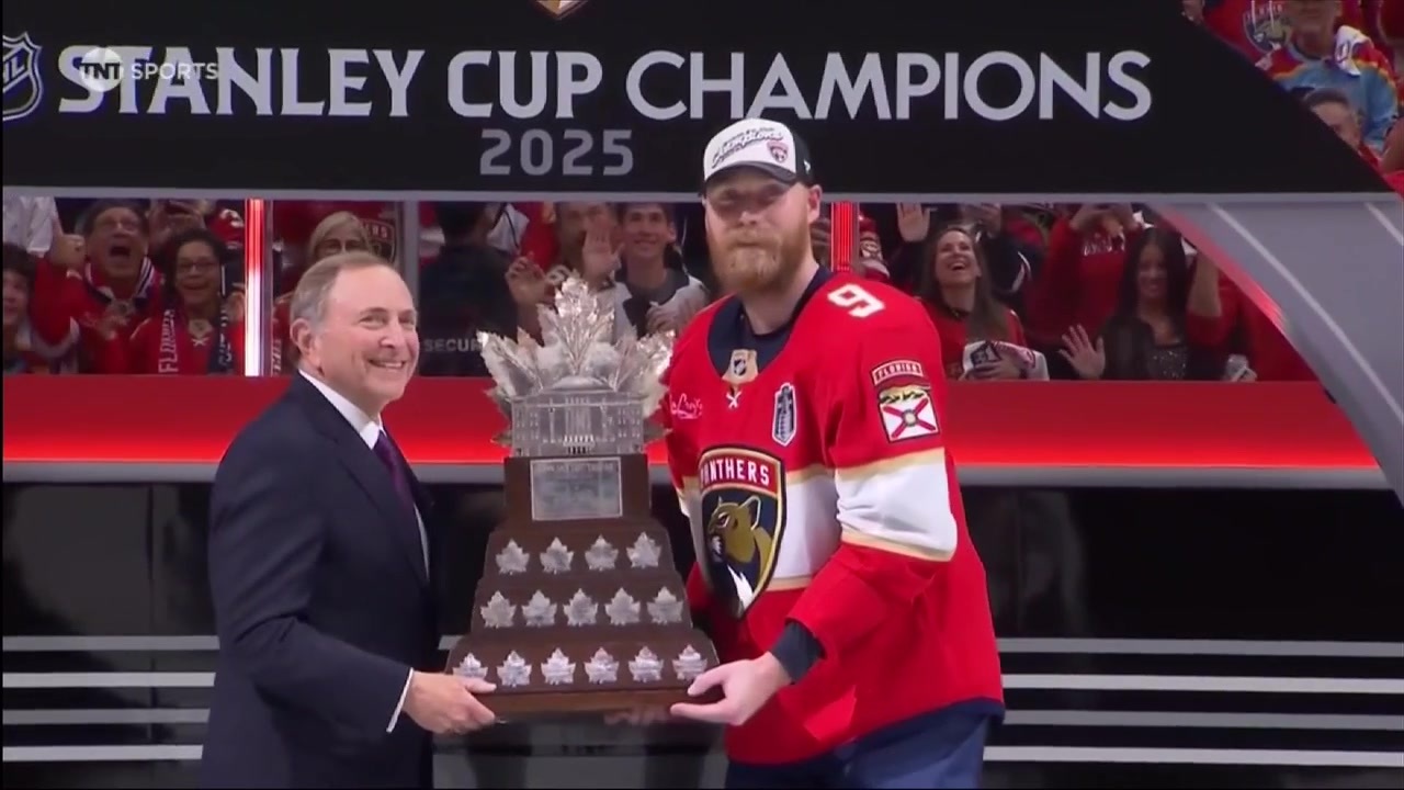 Florida Panthers star Sam Bennett wins Conn Smythe Trophy as playoff MVP – WSVN 7News | Miami News, Weather, Sports | Fort Lauderdale