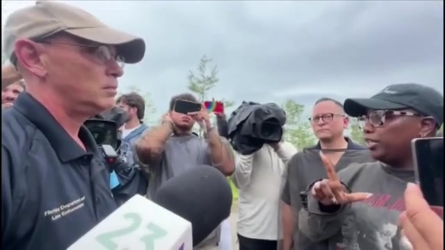 Democratic state lawmakers denied entry to ‘Alligator Alcatraz’ as first immigration detainees arrive – WSVN 7News | Miami News, Weather, Sports | Fort Lauderdale
