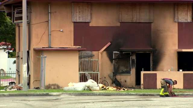 1 hospitalized after fire ignites at vacant apartment building in NW ...