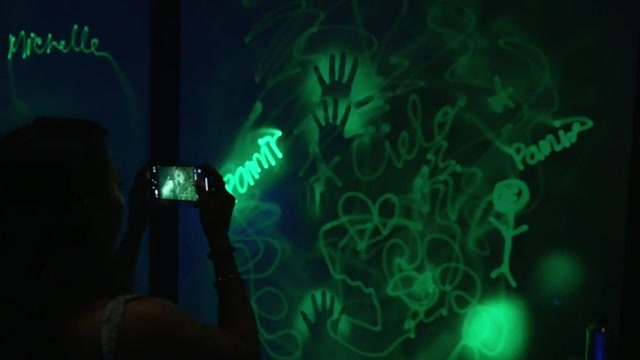 Superblue Miami invites you to express yourself at high-tech interactive ‘Temporary Graffiti’ exhibit – WSVN 7News | Miami News, Weather, Sports | Fort Lauderdale