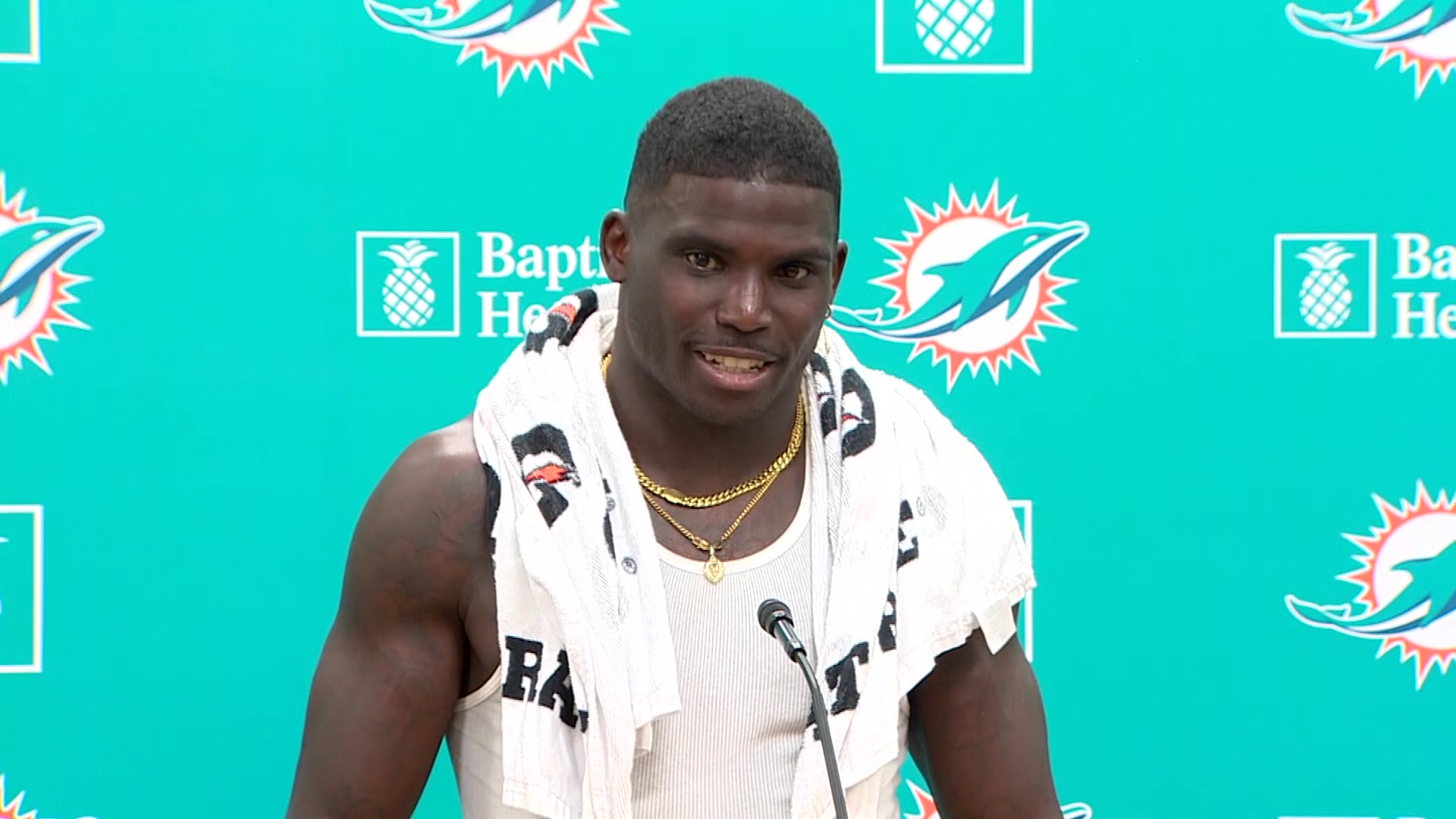 Dolphins wide receiver Tyreek Hill vows to show ‘the best version’ of himself this season – WSVN 7News | Miami News, Weather, Sports | Fort Lauderdale
