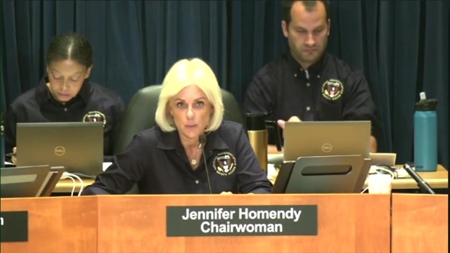 Investigator describes intense air traffic at time of deadly midair collision near DC