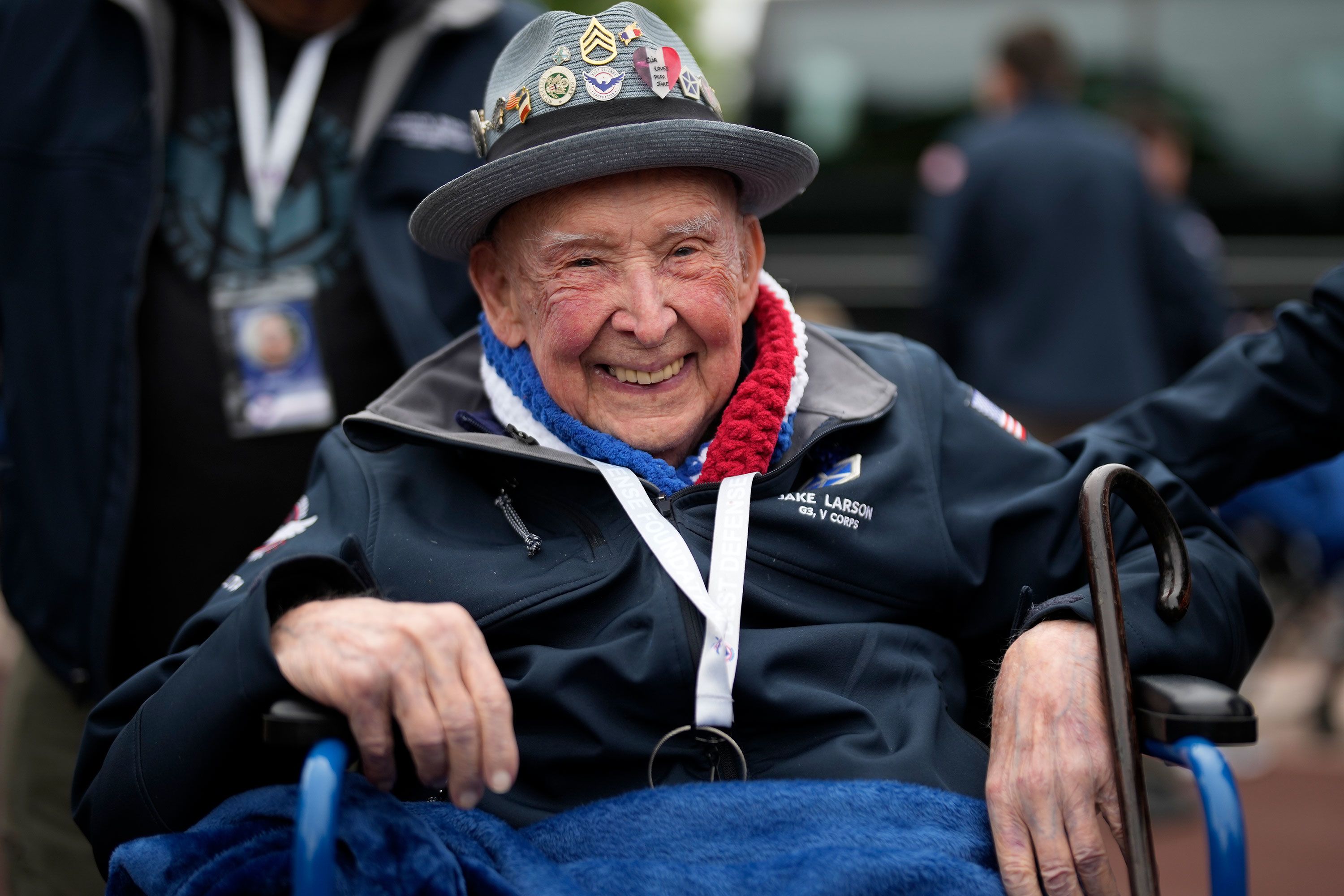 Jake Larson, World War II veteran turned TikTok star, dead at 102 – WSVN 7News | Miami News, Weather, Sports | Fort Lauderdale