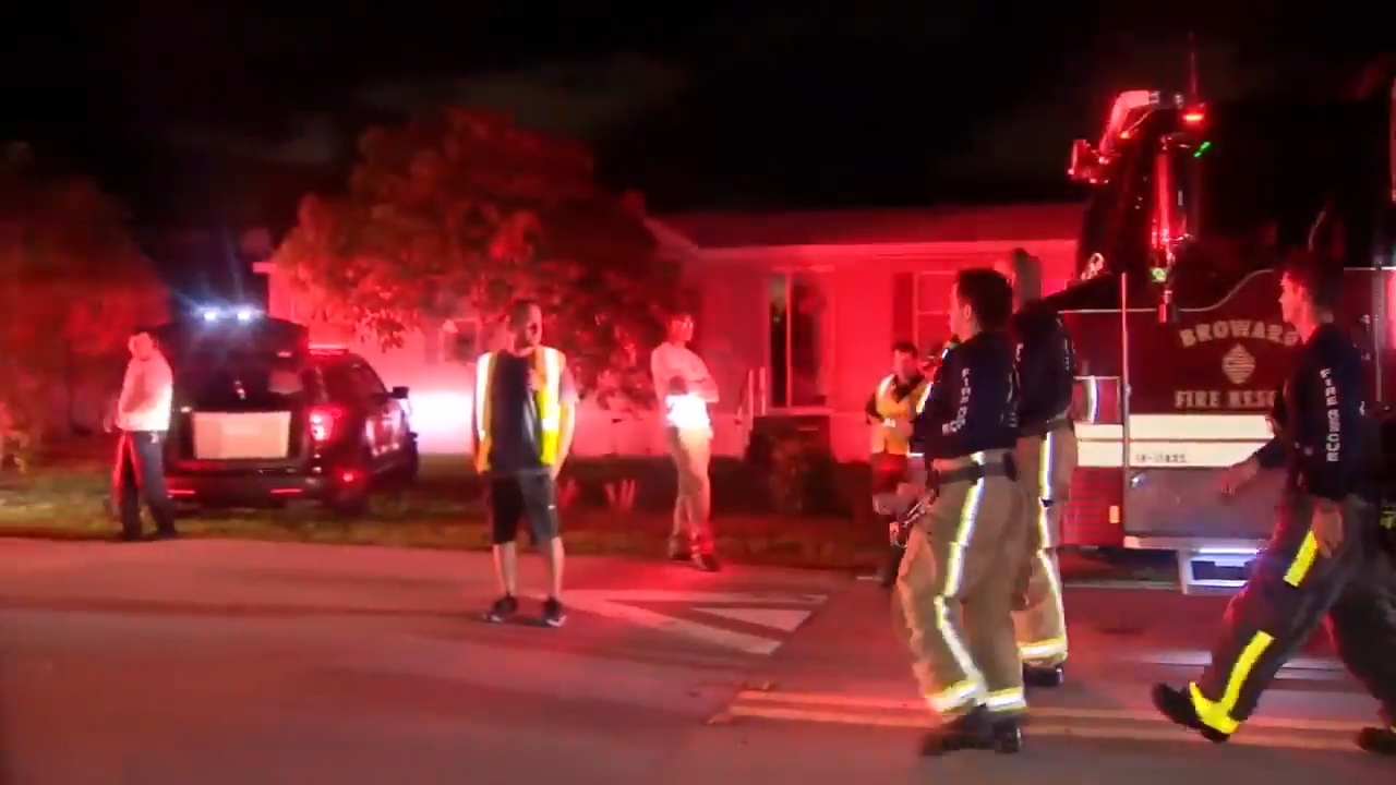 DANIA BEACH, FLA. (WSVN) - A man and his dog lost their lives after their Dania Beach mobile home caught fire.The flames broke out along<a class="excerpt-read-more" href="https://wsvn.com/news/local/broward/man-and-dog-dead-after-mobile-home-erupts-in-flames-in-dania-beach/">Read More</a>