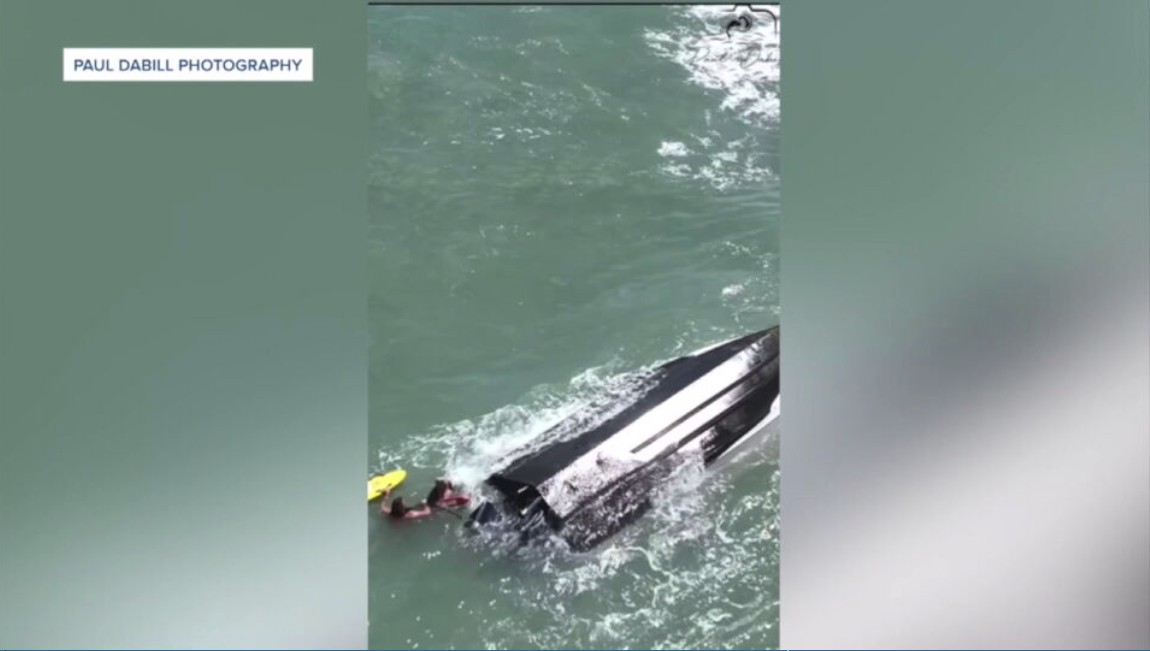Lifeguard rescues elderly man who was tossed overboard by large waves in Palm Beach - WSVN 7News | Miami News, Weather, Sports | Fort Lauderdale