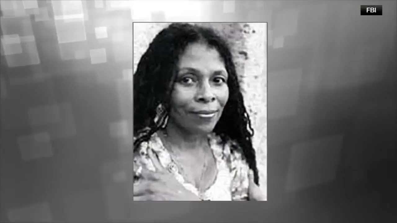 Assata Shakur, fugitive from FBI and Tupac’s godmother, dies in Cuba ...